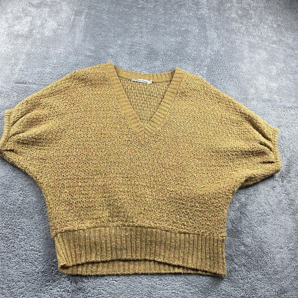 AMERICAN RAG CIE Short Sleeve V-Neck Sweater Womens Small Beige Tan
